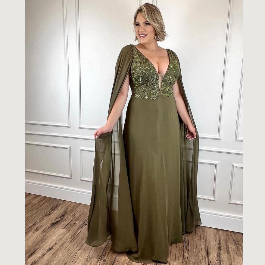 Vestido de chiffon y encaje con mangas cap y escote en V Verde Oliva