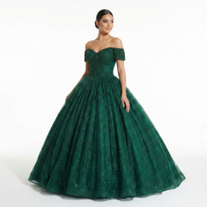 Vestido Verde Todo Cravejado em Cristais