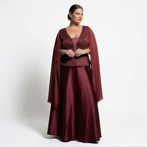 Vestido Marsala com Corpete Bordado e Manga de Lenço