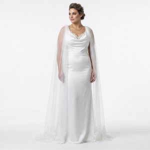 Vestido de Noiva em Tule com Bordados Delicados, Decote Redondo, Mangas Transparentes e Saia Ampla Fluida