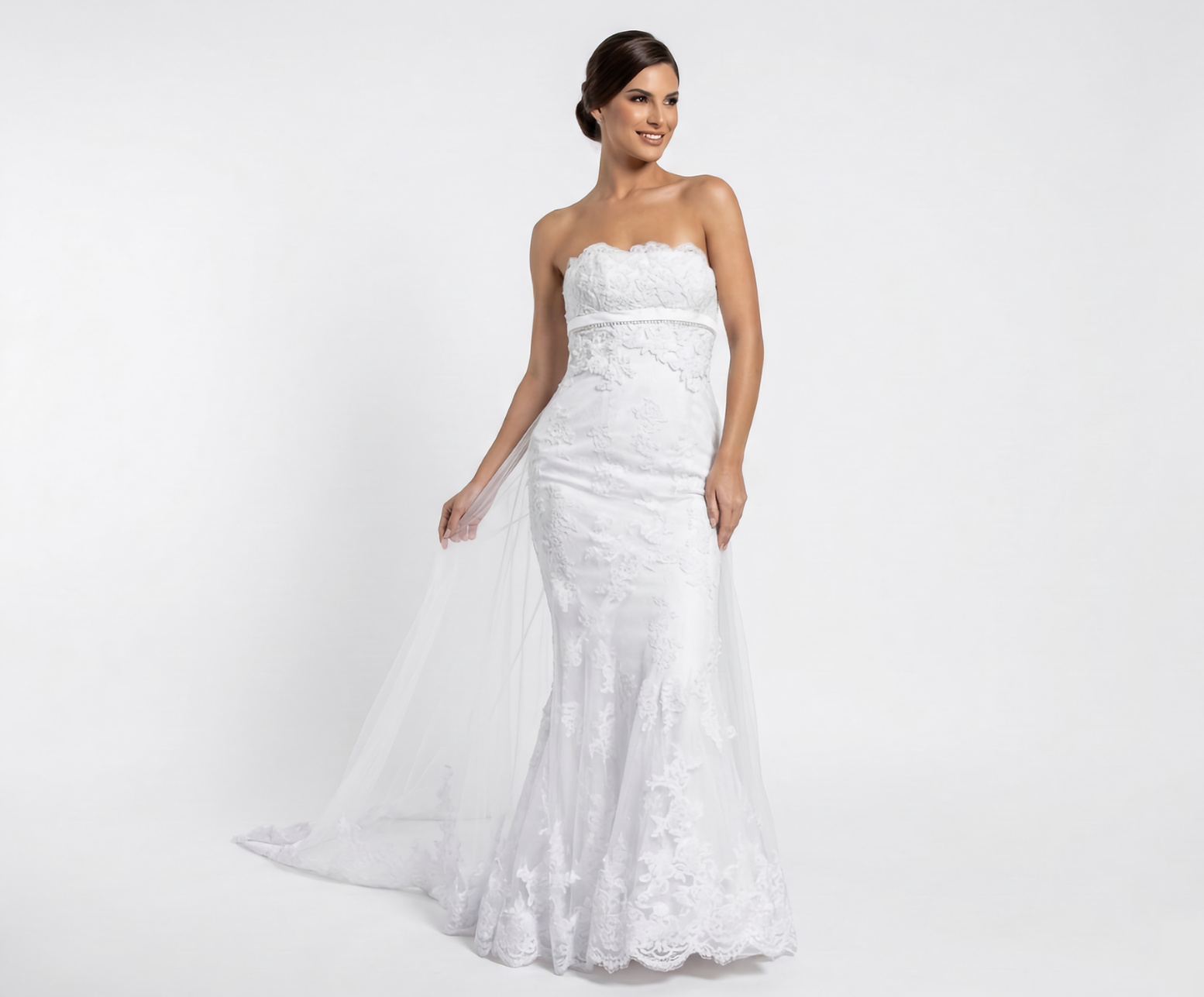 Vestido de Noiva Tomara Que Caia Todo em Renda