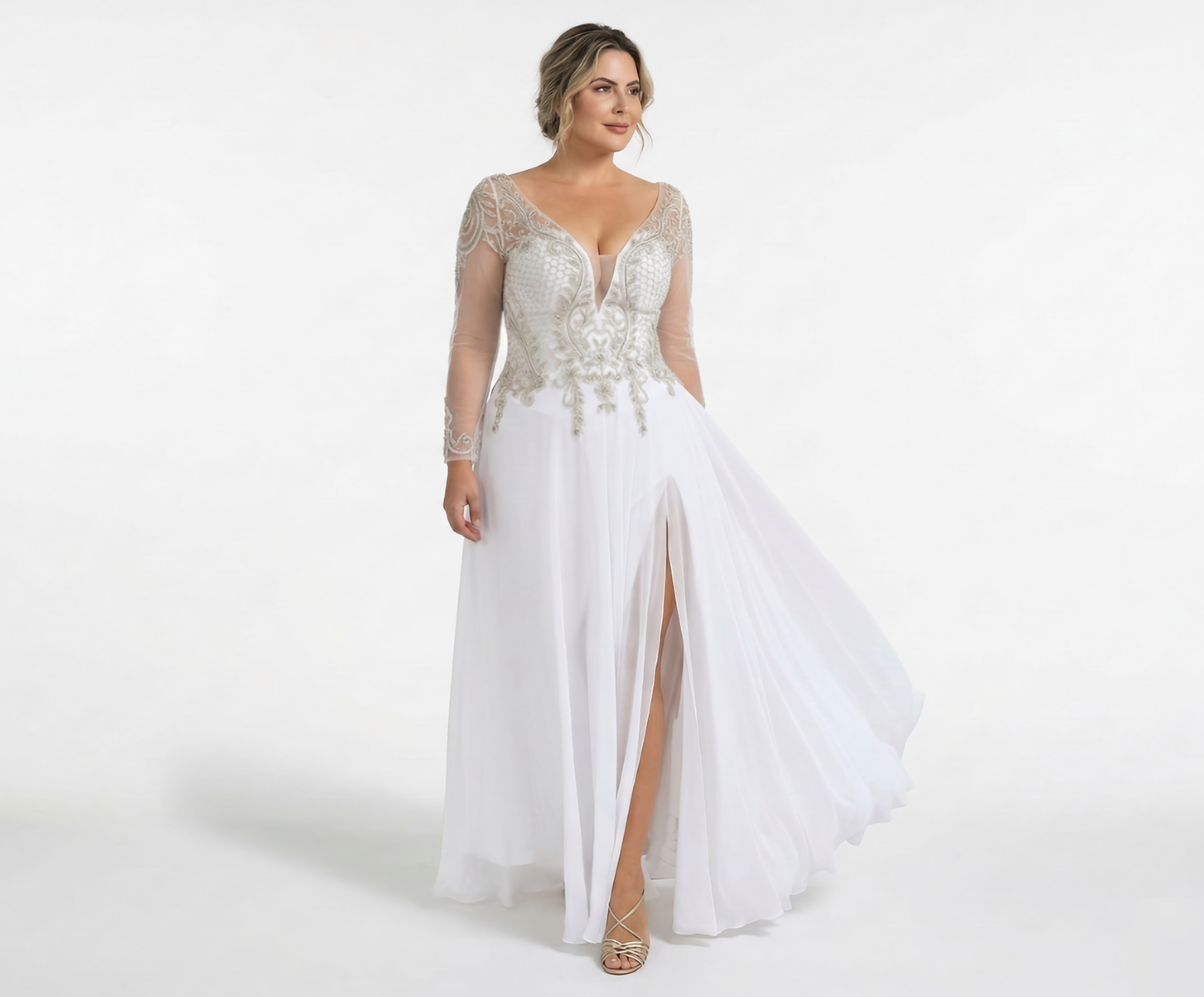 Vestido De Noiva Com Bordados No Corpete, Decote Em V Com Transparência e Mangas Longas