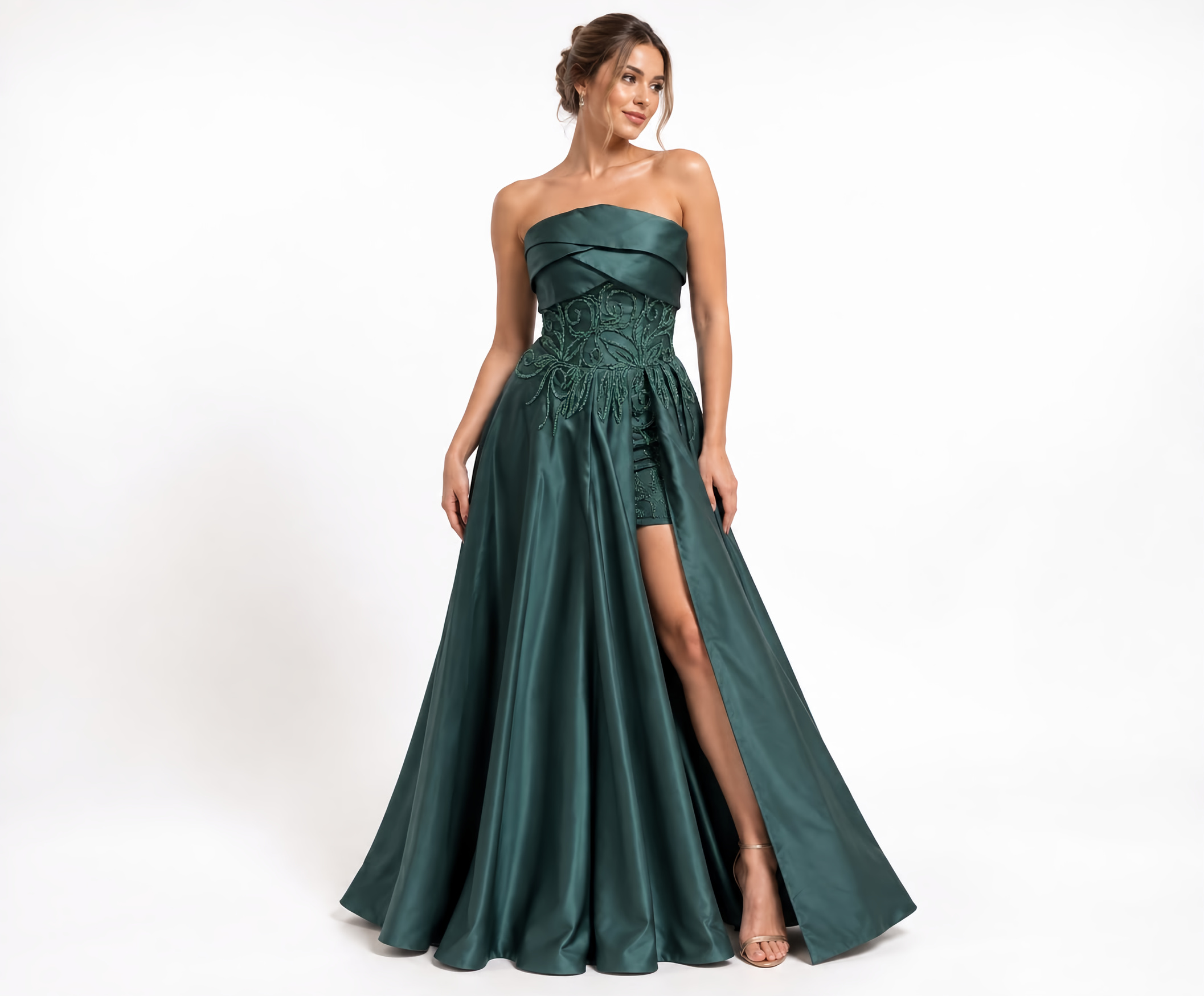 Vestido Verde Esmeralda Tomara Que Caia Com Bordado Na Cintura e Fenda Frontal